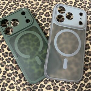 Green and Gray Magnetic-Compatible Phone Case - for Apple iPhone 17 pro